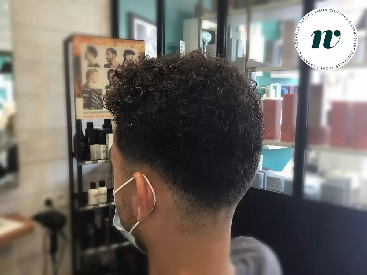 Coupe_homme_brun_bouclé